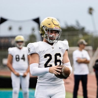 Trey Young - 4.5 ⭐️ Long Snapper Profile