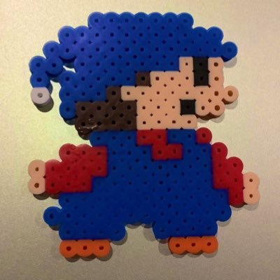 Milongamelabo's profile picture. 迷宮組曲布教中！みんなでマハリトを倒せるようになろう:*+.\(( °ω° ))/.:+ドラクエ、ロマサガ、サンサーラ・ナーガ、ハイドライド3、ウルティマ、ツクール系も好き。ファミコン収集(2023/1/1開始 現在753種)、プレイ動画制作やグッズ制作、ハテナ検証に夜な夜な取り組んでいます。駄菓子と瓶コーラお供に。