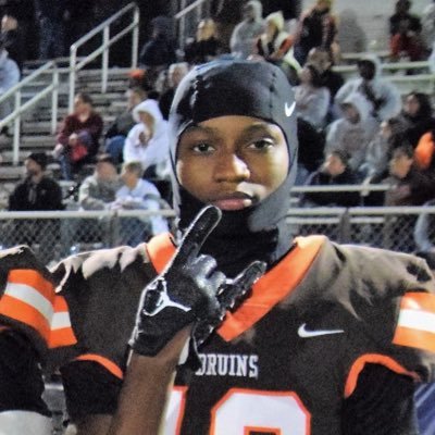 CB/WR at PFHS School | Class of ‘24 |Email: telfair.dajahn@gmail.com| 3.6 GPA