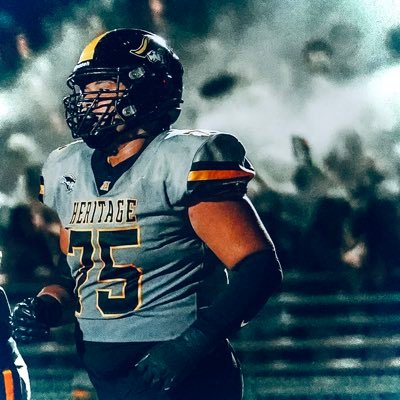 OL | Wrestler | 6’3½’’, 275 lb | c/o 2025 | American Heritage | HC: @d2dperformance | dayenma75@gmail.com | NCAA ID: 2402216122 | https://t.co/CvT70SE08Z