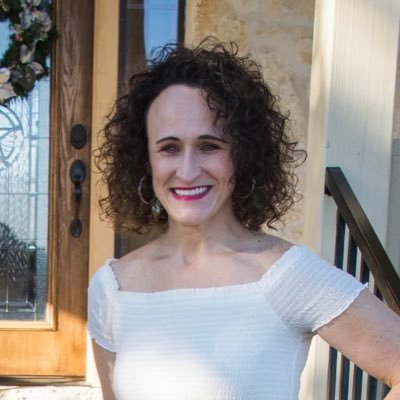 • Fit Over 40 with Jodi 🏋🏽♀️ • Century 21 Real Estate 🏡