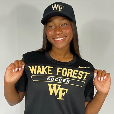 @WakeWSoccer Commit ‘29 | NVA ECNL | Defender | USYNT ID | ECNL 1st Team All-Conference ‘22 ‘23 | ECNL National Selection | 1st Team All-State |🇺🇸🇰🇷🇯🇲
