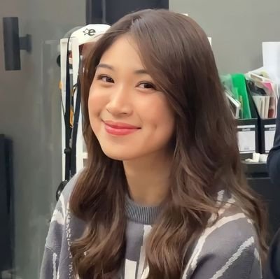 estudisticak's profile picture. 