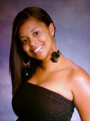 YeloBombshel716's profile picture. Love yourself 💕