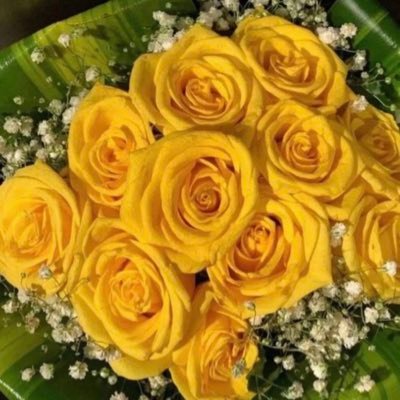 يارب كل المتاعب بأمرك تهون وكل الأماني بأمرك تكون 🌸