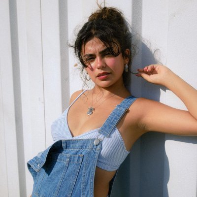 Honey1485786's profile picture. be honest and trusted