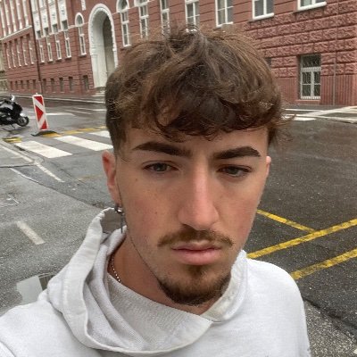 mersupreme's profile picture. il difficile fatto immediatamente, l'impossibile richiede un po più tempo, miracoli su appuntamento