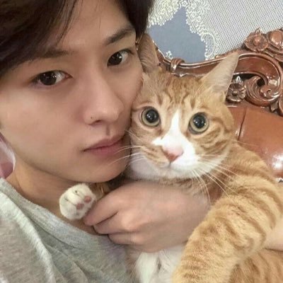 leebitpau's profile picture. 