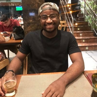 PhD candidate in computational biology and systems at FIOCRUZ - I’m trying to learn how to play piano