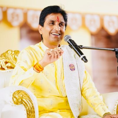 This is official a/c of Apne Apne Shyam, which is a Cultural Session by Dr. Kumar Vishwas on Shri Krishna , stay connected for the Updates.