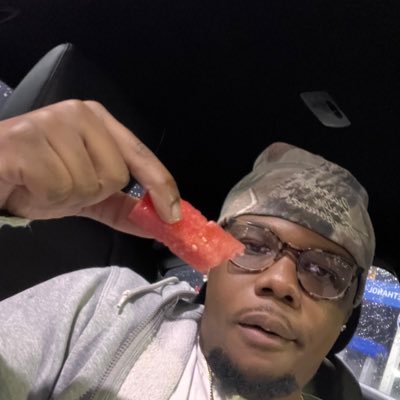 sincerelytwon's profile picture. florida a&m university🦠