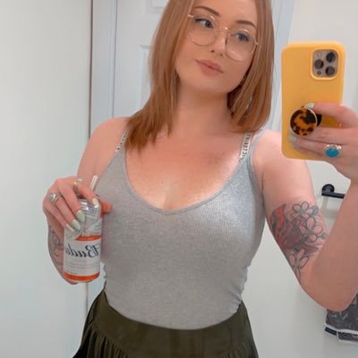 pariah carey Profile
