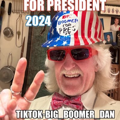 65 y/o retired RN, originally from Detroit. HIPPIE ANTIWAR PROTESTER IN 60's. Bring the '60s activism back for those BabyBoomers that want to do it again.