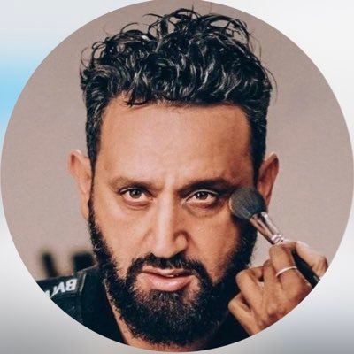 Que pensez-vous de la télé , dites-moi en privé sur cette page je répond aussitôt. Cyril Hanouna