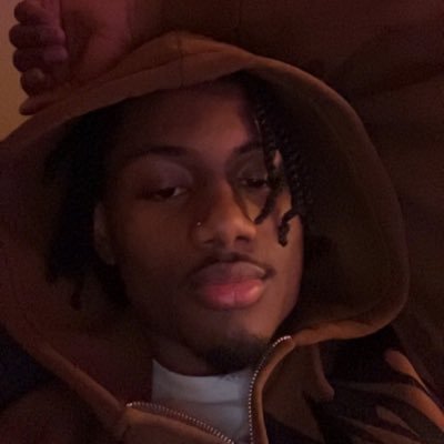 ³³³ | 23 | content creator // @twitch affiliate streamer.