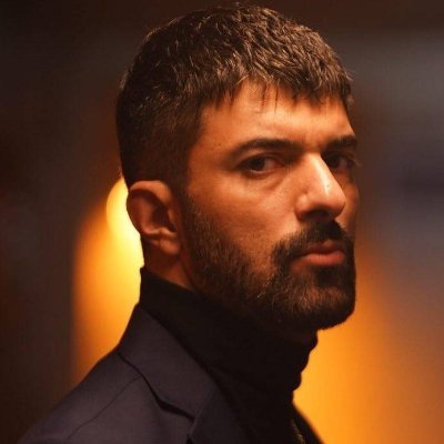 Engin Akyürek is a Turkish actor, screenwriter and author. Akyürek began his acting career in the year 2004. Having starred in many acclaimed series and movies,