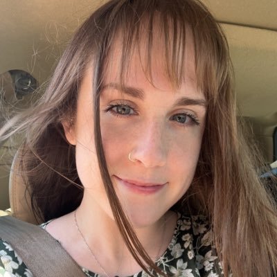 justHANNAHhere_'s profile picture. 