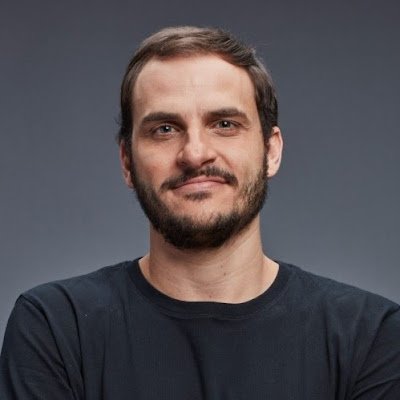 Alexand42160933's profile picture. 