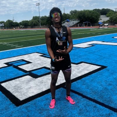 Class of 24 5’11 150 lbs GPA 3.4 110 hurdle PR. 14.14 100m PR 10.6 300m PR 38.73