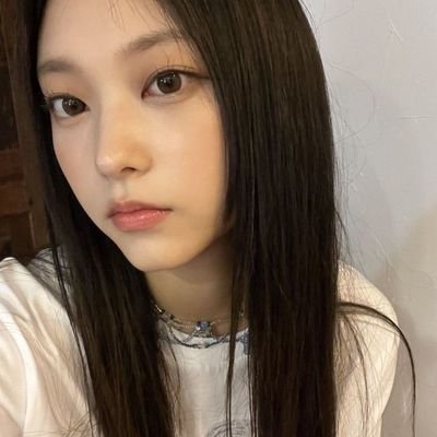 v0pkiuy4ednjp's profile picture. 