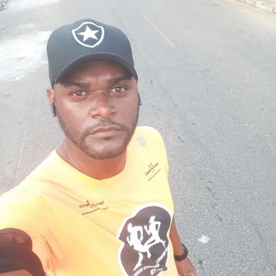 maxwell68094's profile picture. 