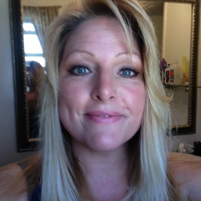 Luv2smile1967's profile picture. Love each other with all your might! 😊💕🇺🇸