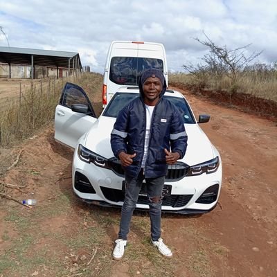 Born and bred at Mulima Pfananani in Limpopo Province,Kaizer chiefs and Arsenal are my favourite football teams. (https://t.co/6bzVZah3PS)