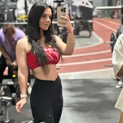 AnahiRochaf's profile picture. :)