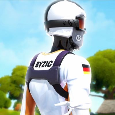 $58.1k in earnings | 80k on the yt | 4x cash cup winner | ex comp fort | @Twitch partner | @PabloLZR @ChronicShxn @zShxdy | @floridastate alumni