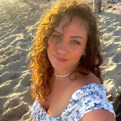 • Instagram: emua_d