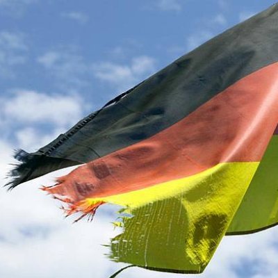 polititikrat's profile picture. politisch interessiert / konservativ + patriotisch / männlich / Optimist / Hessen / Kunst / Typografie