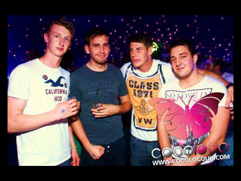 Lee Ashman , 21 , chef , l family and love my friends so much , such great times !! Live life like everyday is your last , let the good times role! BBm 26E7AF00