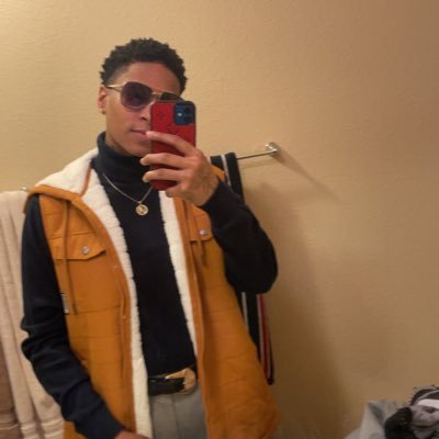 LONGLIVEMYBROTHERALIJAH🧡💙 STUD🏳️‍🌈 27♌️🎂