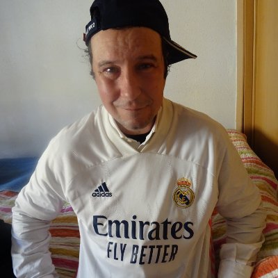Nacido en Madrid. Real Madrid 100%. Motos de montaña. New Balance