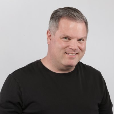 tweetruss's profile picture. Publisher of QLife Media.