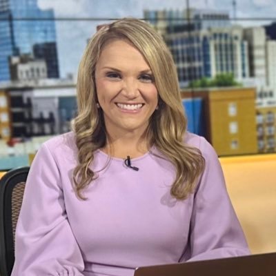 Anchor/MMJ @SpecNews1RDU🗒📺 amy.elliott@charter.com Avid runner 🏃‍♀️ reader📚 lover of pop culture🎭🎤 Opinions and RTs do not reflect employer.