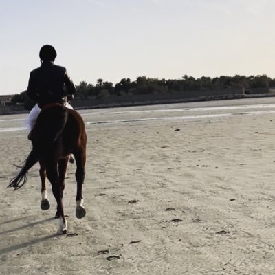 FarisAlkhateeb2's profile picture. Replace expectation with gratitude.