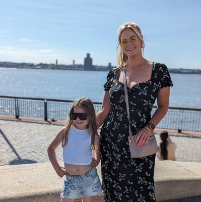 NicholaReynolds's profile picture. Third time lucky