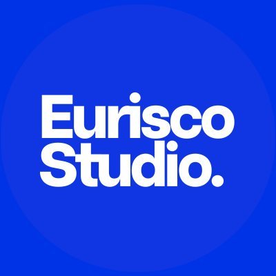 We are a bilingual design studio from Spain. With a rich background in music, film and art, we bring a unique perspective to every project.