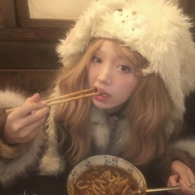 미소짓다 잠들길, 소중한 사람아…𖦹𖦹