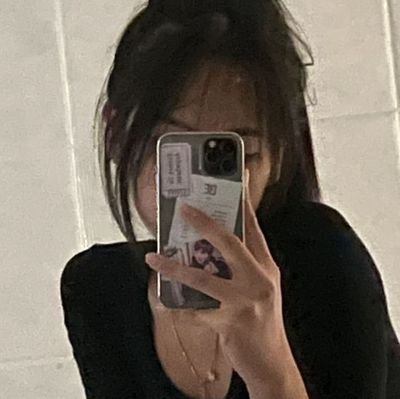 newhyeiin's profile picture. fan account