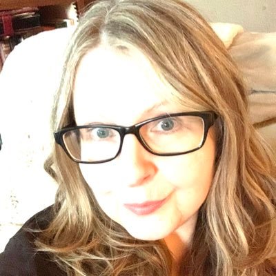 #Lancs-#Italian🌹🇮🇹 Mum to two rescue fur babies and number one fan of my guitar playing, wonderful hubba. Be kind or leave. https://t.co/c5DrHo4hLX