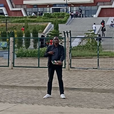 C_Munyasi's profile picture. .