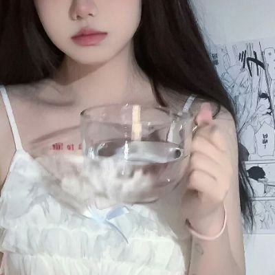 oogaakiko16623's profile picture. 皆さんにお会いできて嬉しいです、『私に注目してください』