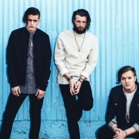 Too Close (@tooclosetotouch) 's Twitter Profile