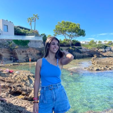 AnaRita195's profile picture. 