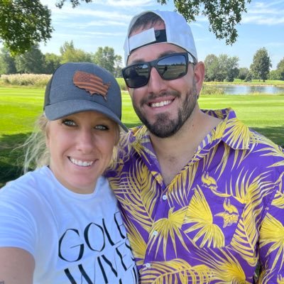 MgChleb's profile picture. Love. Live. Life. Proceed. Progress.