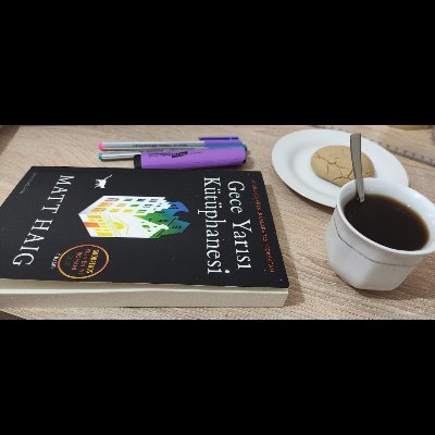 AlbayAlbay007's profile picture. Kimsenin işini yapmaya vakti yok. Herkes çok meşgul😏