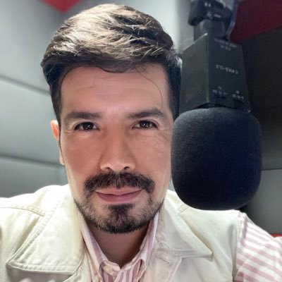 🇲🇽 Periodista dedicado a la radio desde 2004 📻 Me escuchas en @889Noticias @MixMxOficial @AmorEnTuRadio @iHeartRadioMx 🎧 Creador de #CARTOONEANDO