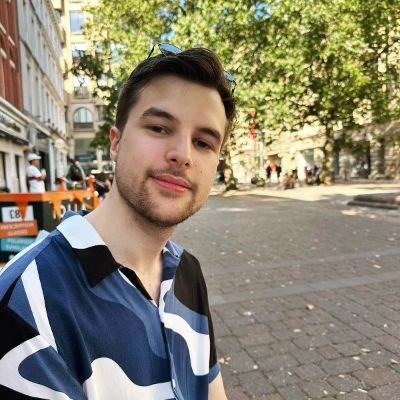 25 | Software Developer | Mediterranean with a 🏳️🌈✨Twist✨🏳️🌈
priv @itz_crxz
@cristopia.bsky.social
📖 · 🧠 · 📸 · 🏳️🌈 · 🇪🇸 · 🎮